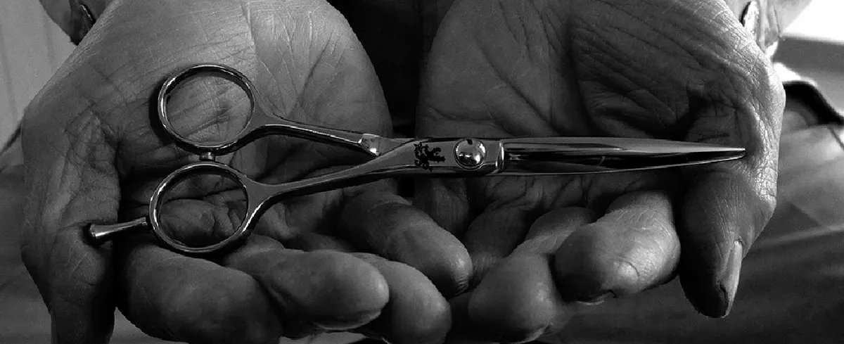 TRACKS shears